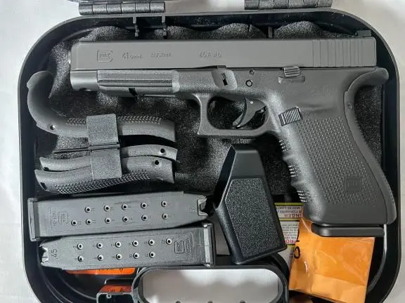 GLOCK Mod 41 Gen 4 - .45 ACP w/3 Mags - Like New
