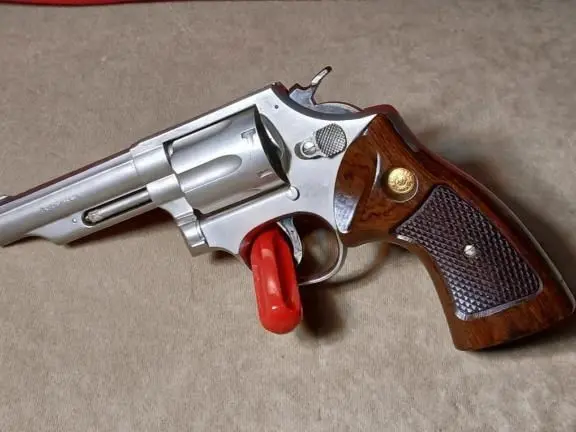 Taurus Model 65 38/.357 Magnum Stainless Steel 6 shot