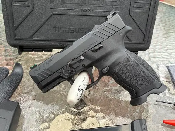 Tisas PX9 Carry