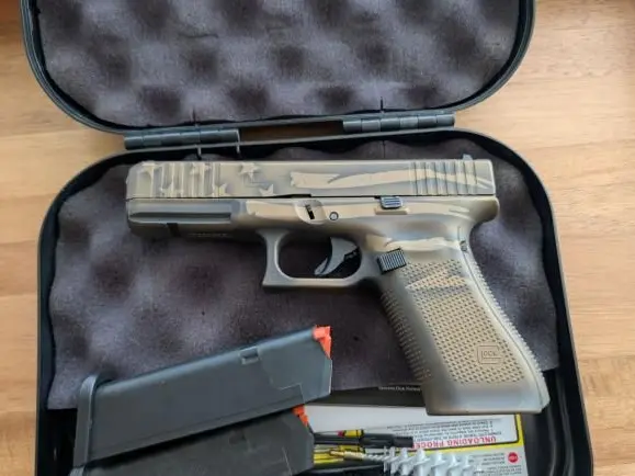 Glock 17 gen 5 9mm fde