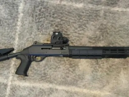 Benelli M4 12GA