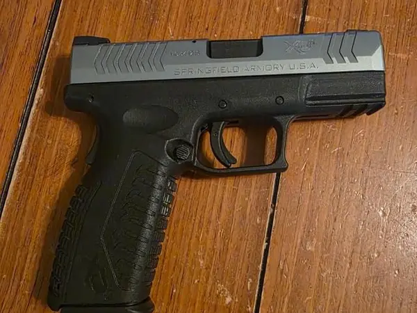 Springfield xdm 3.8 .40 Cal Bitone
