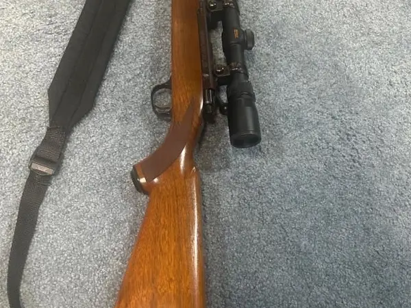Ruger M77 22 mag 810-300-1997