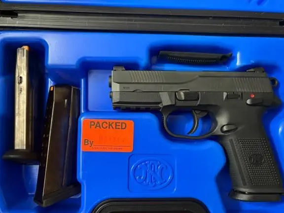 FNX-9