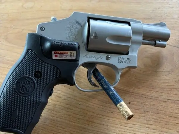 Smith & Wesson 642 Airweight w/CT