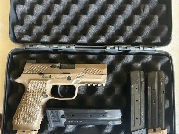 Sig Sauer M18 FDE