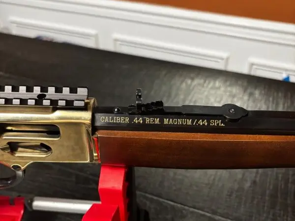 Henry 44 magnum rifle