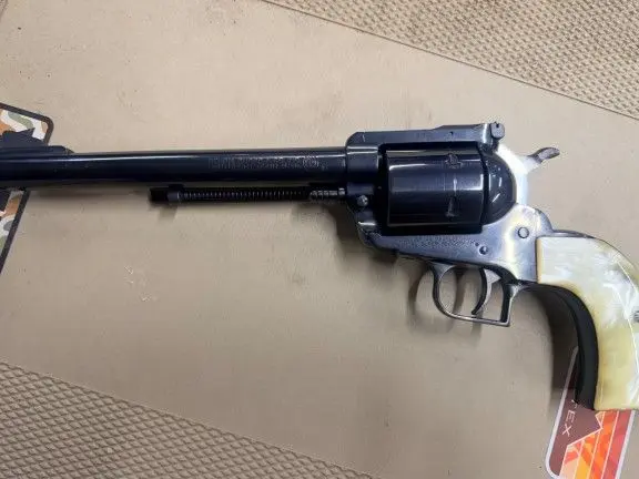 Ruger Blackhawk 44 magnum 7.5. 1976