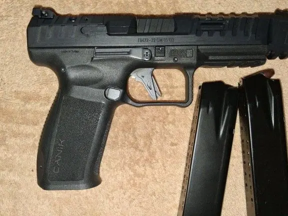 Great deal Canik Mete SFX Rival 9mm with ammo