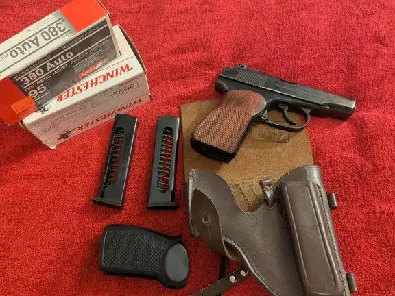 Russian Makarov in 380 in excellent condition