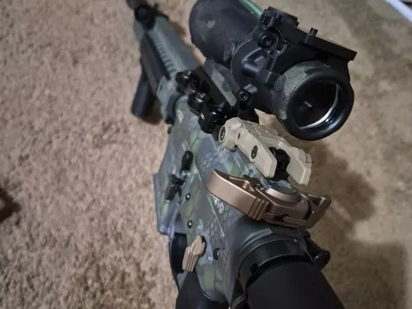 DANIEL DEFENCE CROCODILE RATTLECAN CERAKOTE BUNDLE