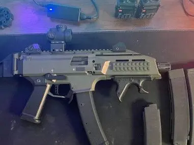 CZ Scorpion EVO3 S1 w/ extras