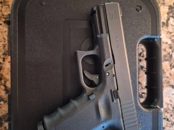 Glock 19 Larry Vickers Tatical
