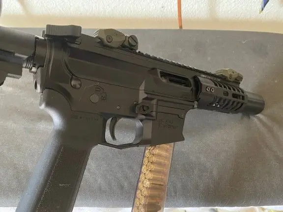 AR 9