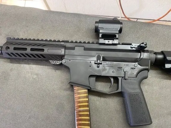 AR 9