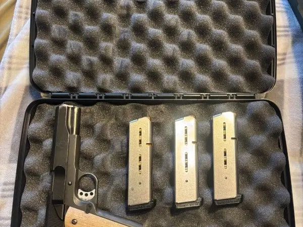 Springfield Armory 1911-A1 .45 ACP with 3 Wilson Combat mags and a hard case