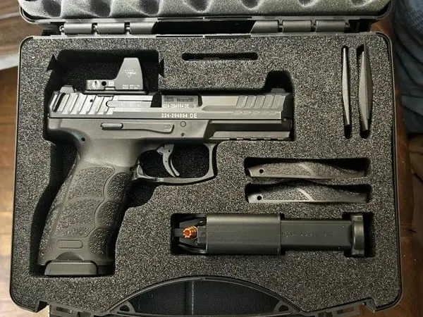 HK VP9 with Trijicon red dot