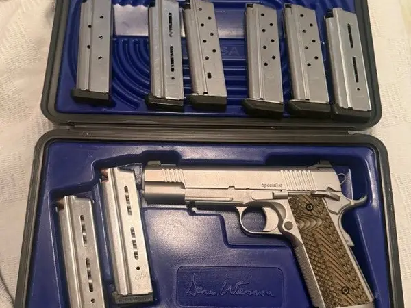 Dan Wesson Specialist 10mm