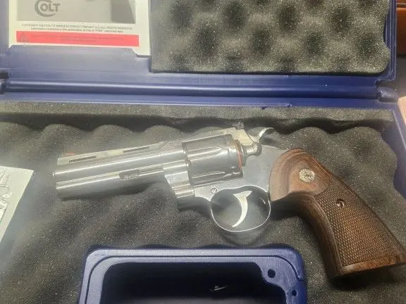Colt python 4.25