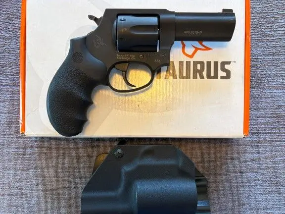 Taurus 856 Defender