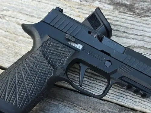 Sig P320 Wilson Grip Optic Ready 9MM