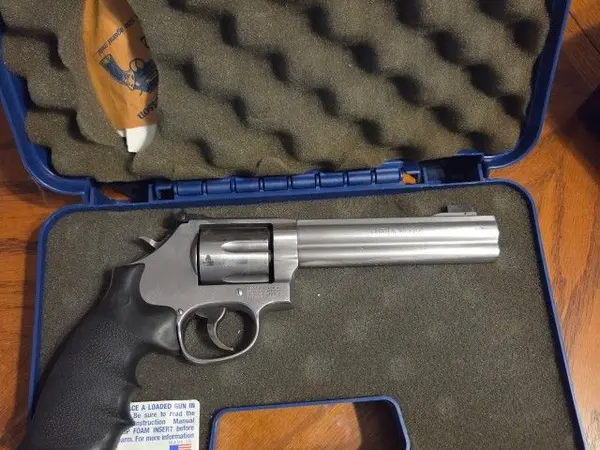 Smith and Wesson 686