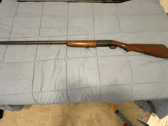 Winchester mod 37 (12 ga single shot)