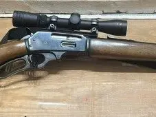 DEER HUNTING RIFLE