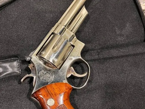 S&W 29-2