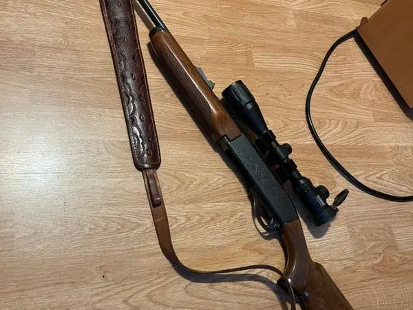 Remington 7400 (25th Anniversary Edition) Deer Hunting Rifle 1991