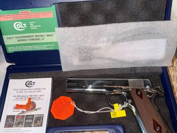 Colt custom 1911