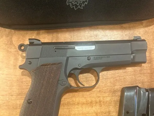 Springfield SA-35