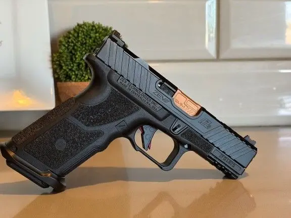 Zev OZ9