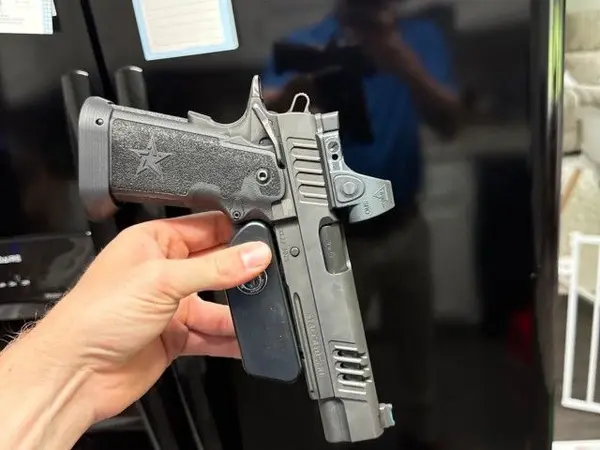 STACCATO XL 8 mags and SRO