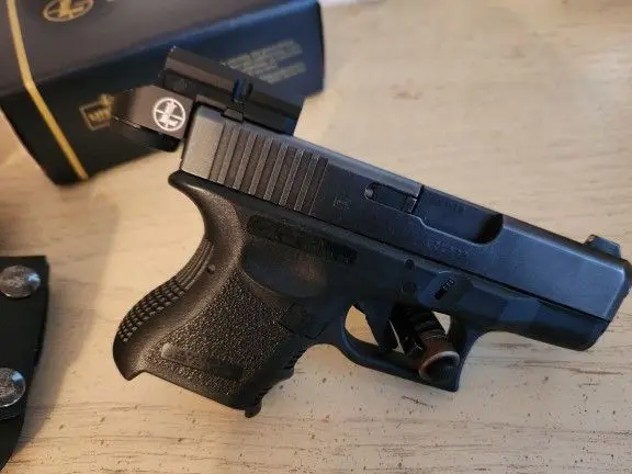 Glock 26 gen3, holster, red dot, 3 mags
