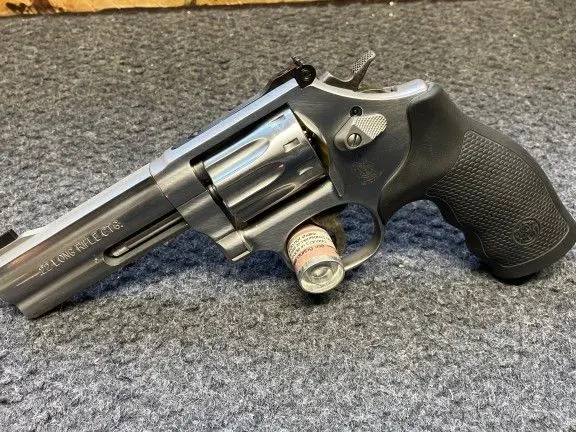 617 Smith and Wesson .22
