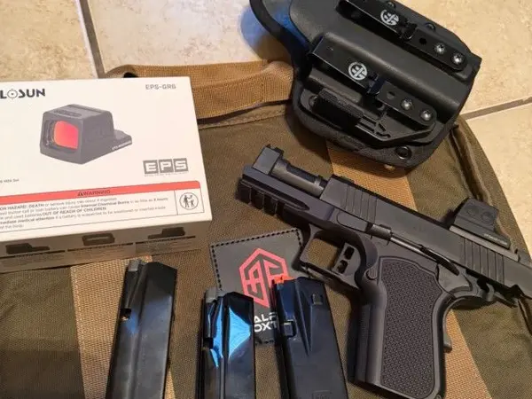 Alpha Foxtrot “Attila” 1911 w/ Glock 43x Magazines