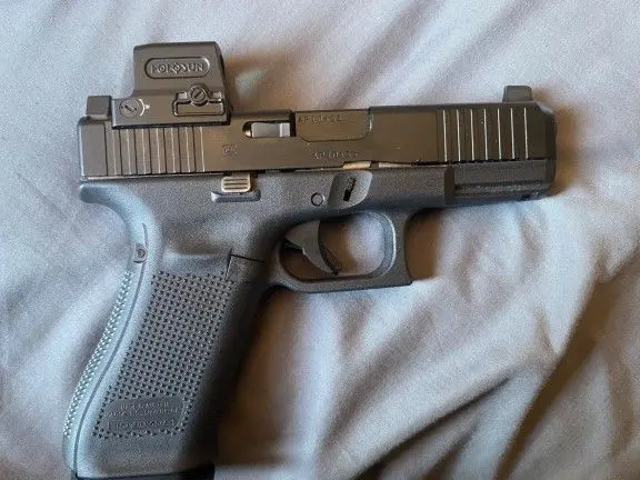Glock 45 gen5 comes holosun reddot