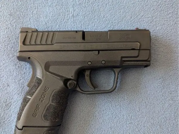 Springfield XD-40 Mod 2