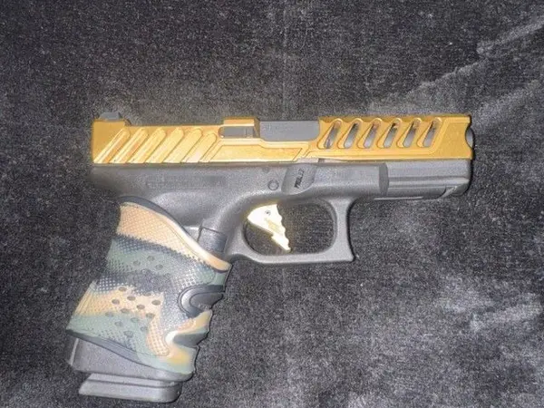 Glock 19
