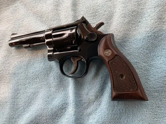 Smith and Wesson 18-4