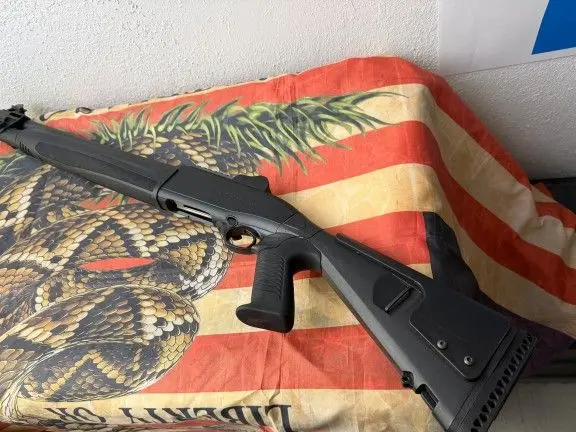 BERETTA 1301 TACTICAL 12 GAUGE SHOTGUN