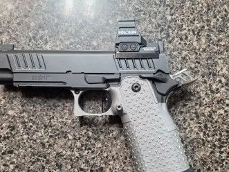 Staccato P w/ Upgrades