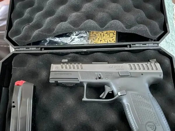 CZ P10c comp