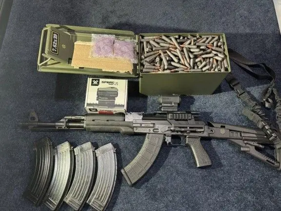 Zastava M70 AK-47 with Ammo,Optic & 6 Mags