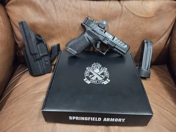 Springfield Echelon Comp 4.0 w/ Sig Romeo RS