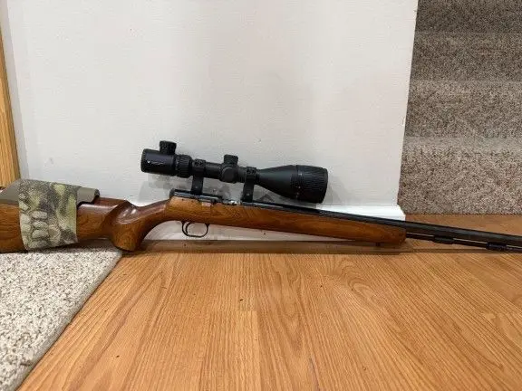 Thompson Center Black Diamond .50 cal Muzzleloader