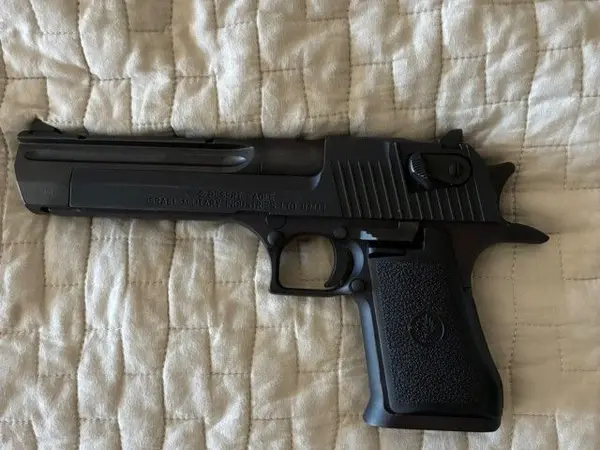 Magnum research desert eagle