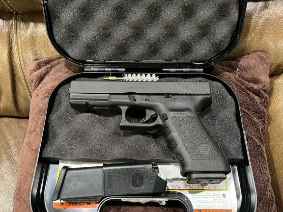 GLOCK 20 SF - 10MM LNIB