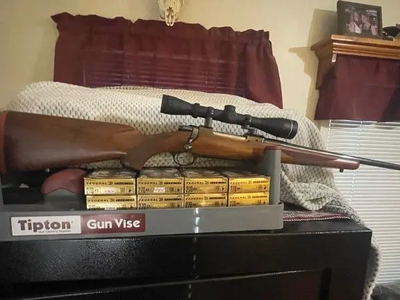 Ruger M77 270 Red Pad